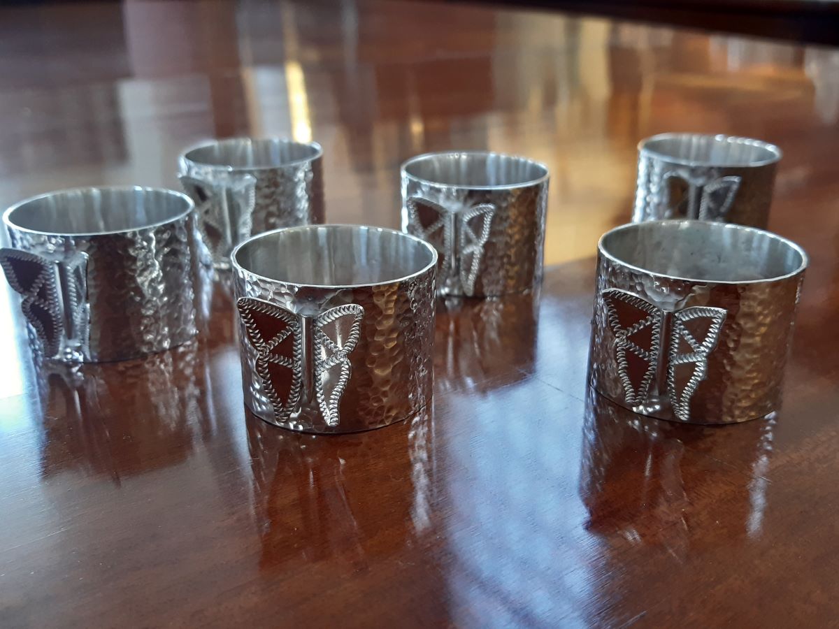 Set of 6 silver napkin rings
